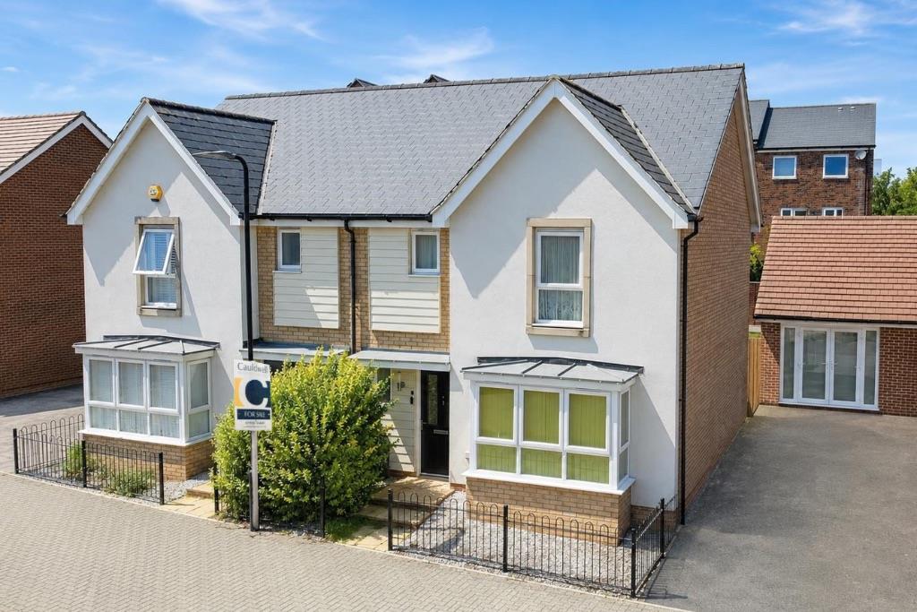 3 bed property in Dexter Drive, Milton Keynes